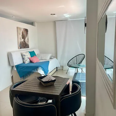 Cerca Al Americas Apartamento