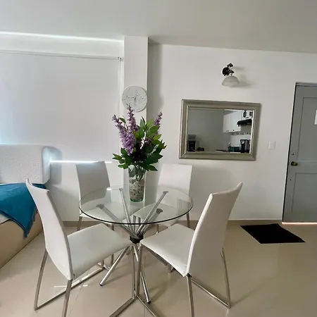 Cerca Al Americas Apartamento *